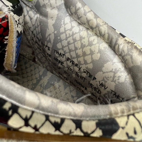 Reebok Melody Ehshani x Pump Omni Lite Mid-Top Snake Printed Women’s Sneakers - Picture 5 of 16